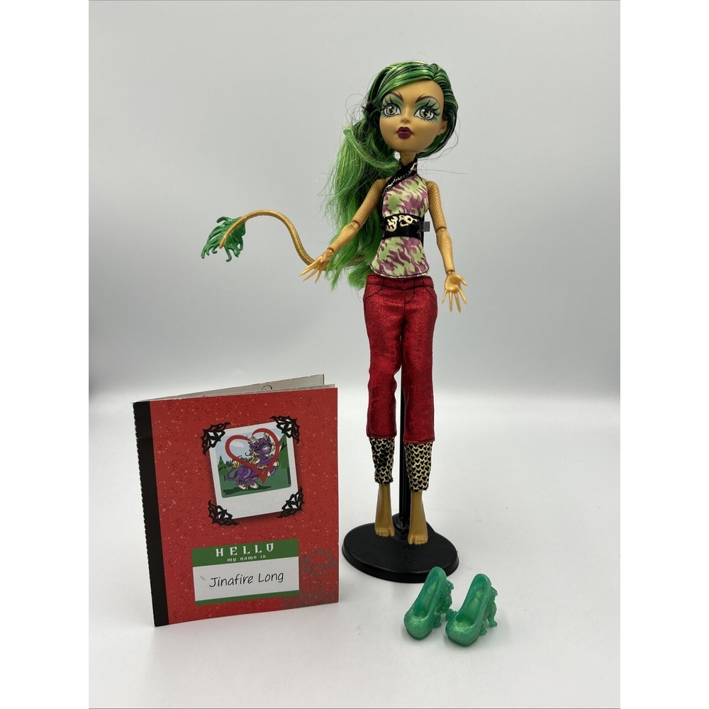 Monster High New Scaremester Jinafire Long Doll Mattel 2012 Tail Book Shoes